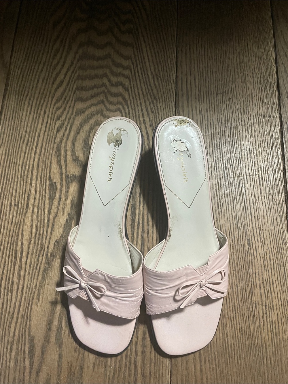 Blush pink mini heel Easy spirit slides
